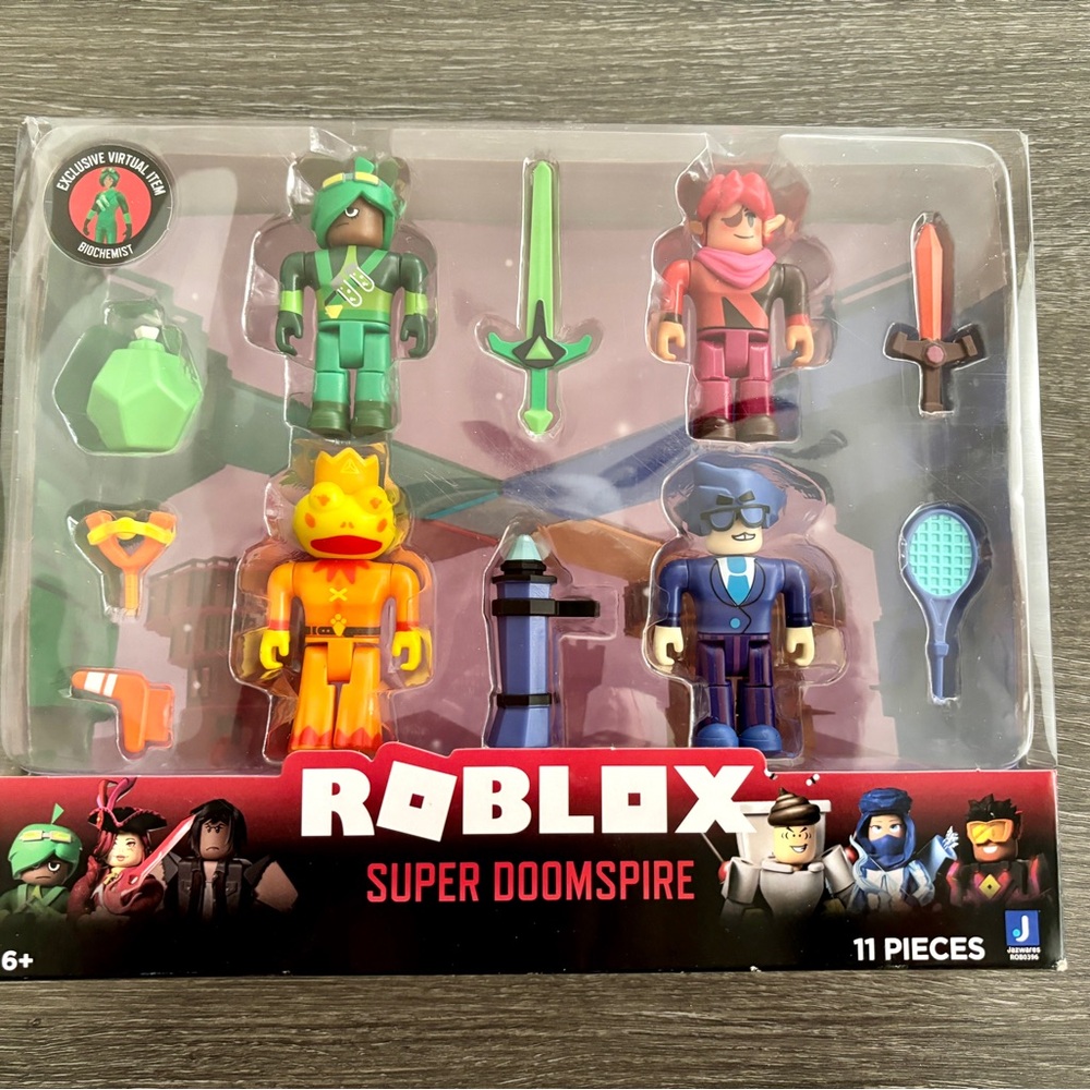Roblox Super Doomspire Action Figure Set